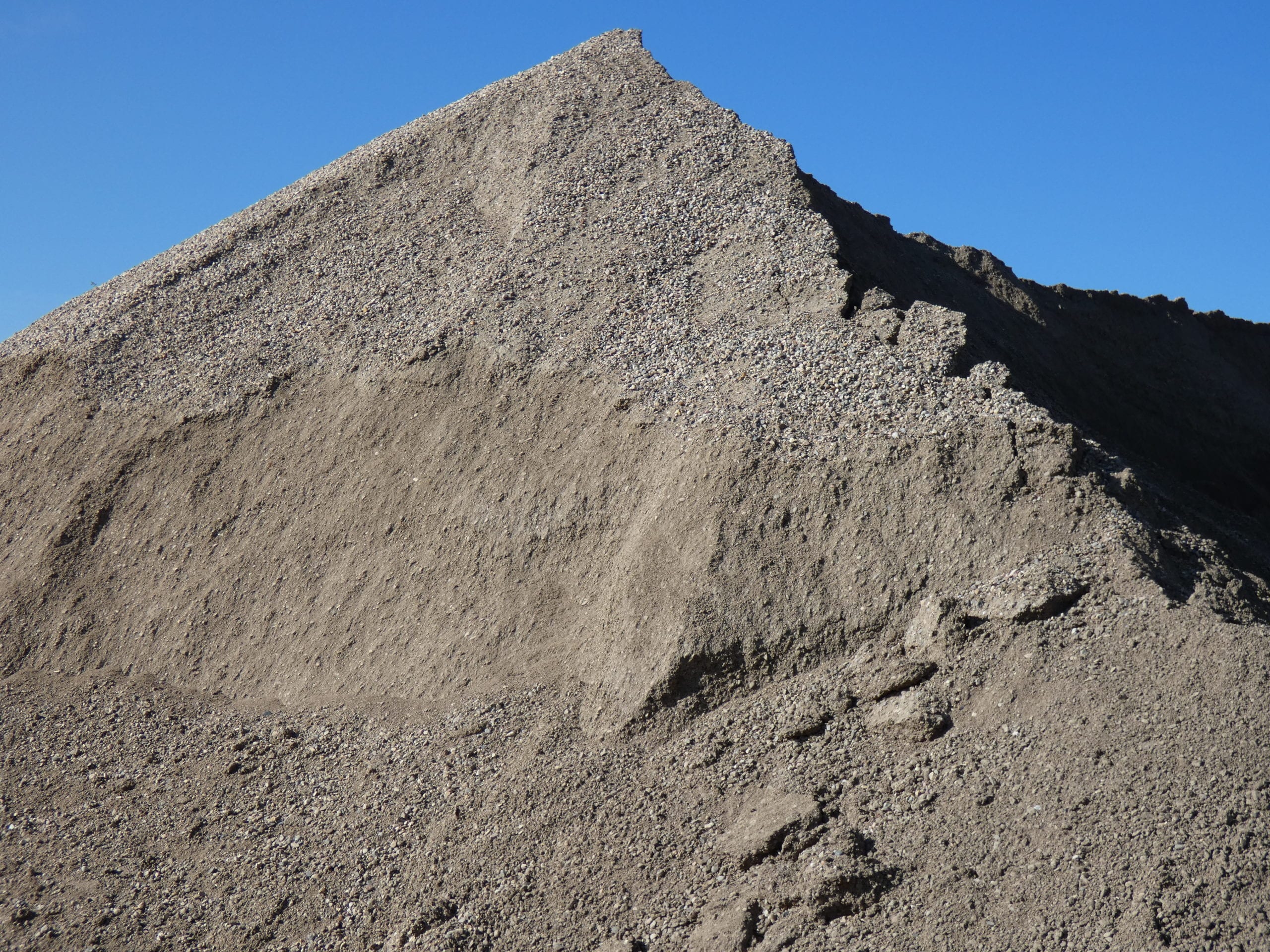 Gravel P1020105